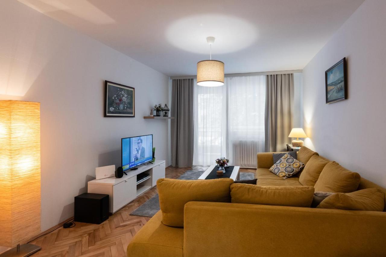 Ada City Break Beograd Ngoại thất bức ảnh